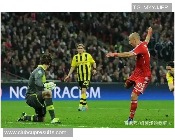 多特蒙德与拜仁的对决分析及战术解析与球员表现评估