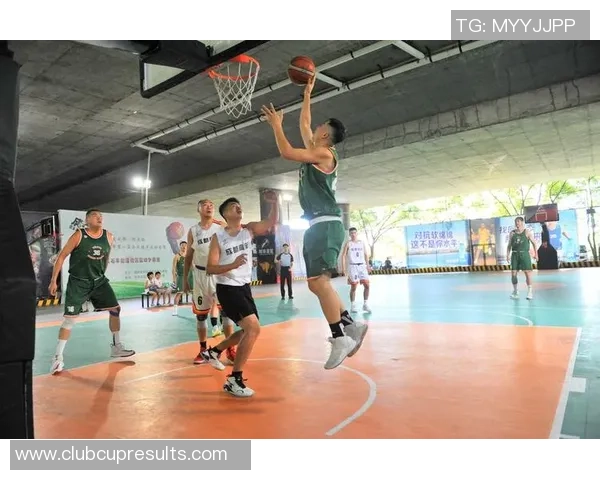 成都篮球队中路突破分析：优劣势与未来发展方向探讨