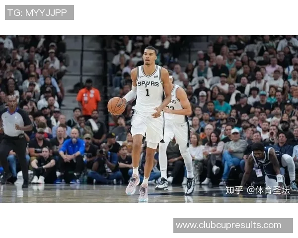 文班亚马法国队首秀表现惊艳27分狂胜意大利引发NBA球探热议